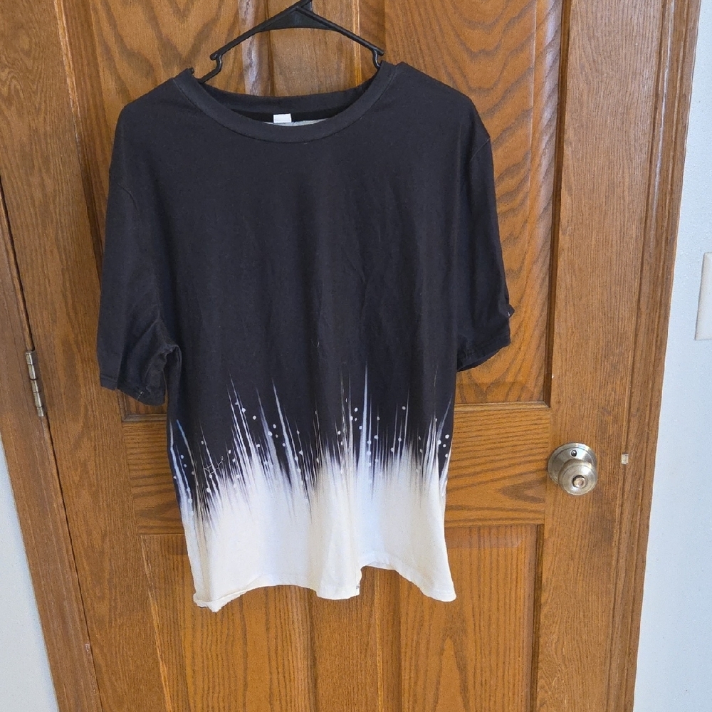 Bundle Of 5 Maternity Short Sleeve Tees - Picture 5 of 9
